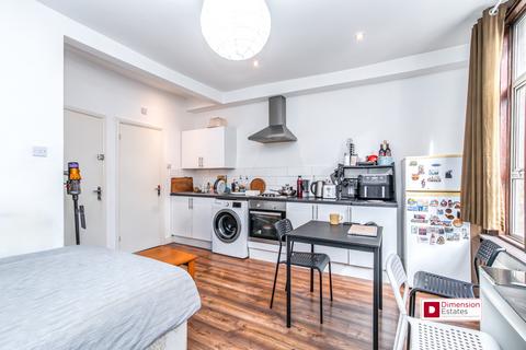 undefined, Cannon Street Road, London, E1