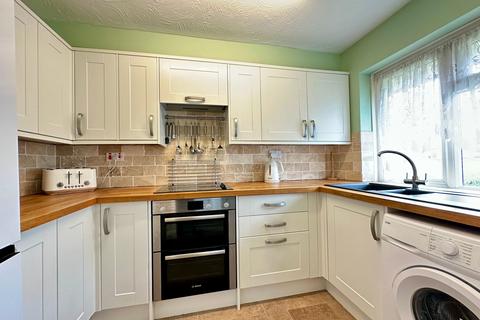2 bedroom apartment for sale, Outwood Common Road, Billericay CM11