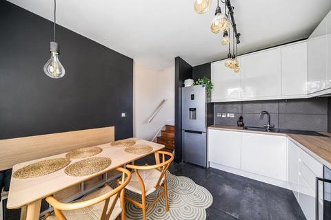 undefined, Gauden Road, London, SW4