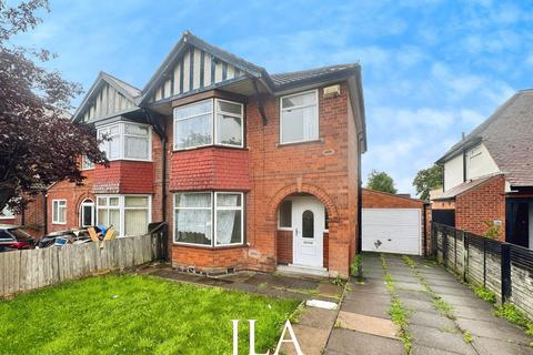 3 bedroom semi-detached house to rent, Leicester LE5