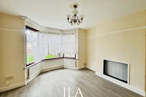 3 bedroom semi-detached house to rent, Leicester LE5