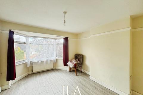 3 bedroom semi-detached house to rent, Leicester LE5