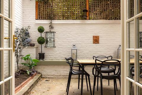 5 bedroom terraced house to rent, Tufton Street, Westminster SW1P