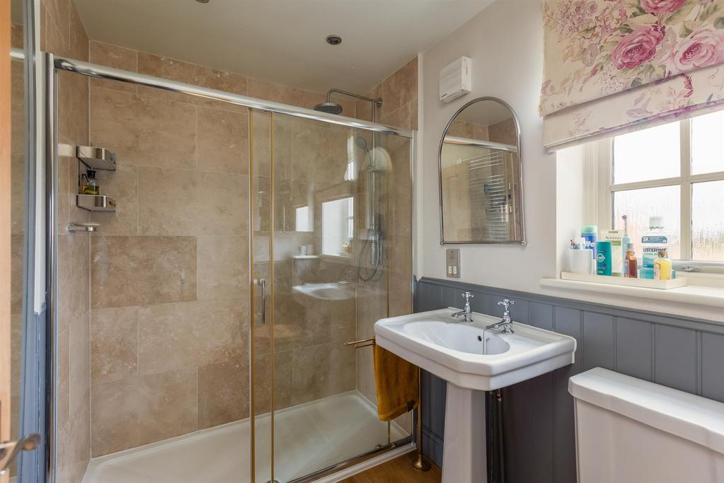 Principal Bedroom Suite & Dressing Room