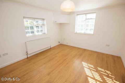 undefined, Flat 1 Ardingly Road. Lindfield