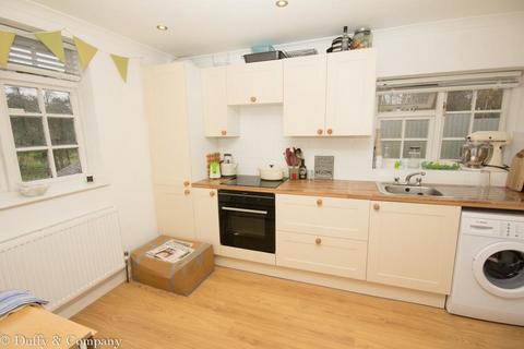 undefined, Flat 1 Ardingly Road. Lindfield