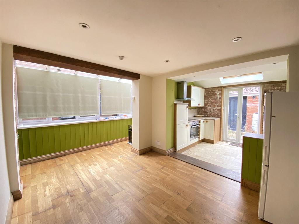 Kitchen/Family Room