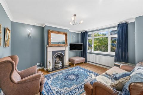 3 bedroom semi-detached house for sale, Moore Avenue, Thelwall, WA4
