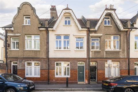 3 bedroom house for sale, Old Woolwich Road, London SE10