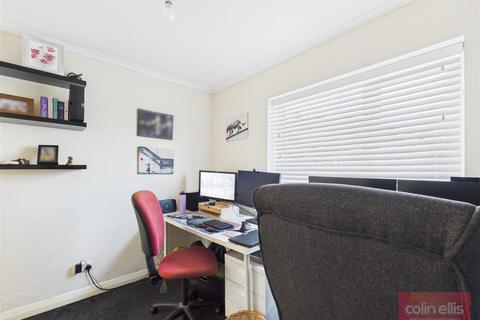 undefined, Ling Hill, Scarborough