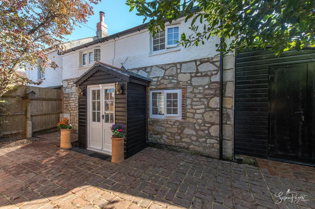 Welcome to Blows Cottage