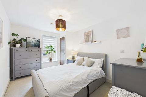 undefined, Parsonage Road, Horsham RH12