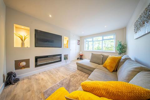 undefined, Reevy Avenue, Bradford BD6