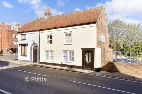 Sea Street, Newport, Isle of Wight