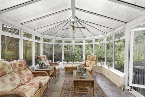 4 bedroom detached house for sale, Starling Close, Buckhurst Hill, IG9
