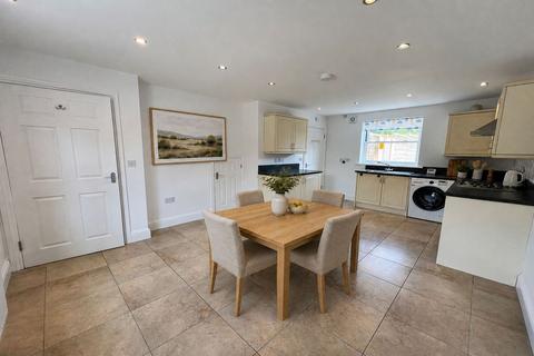 3 bedroom semi-detached house for sale, Chapel Road, Abergavenny, NP7