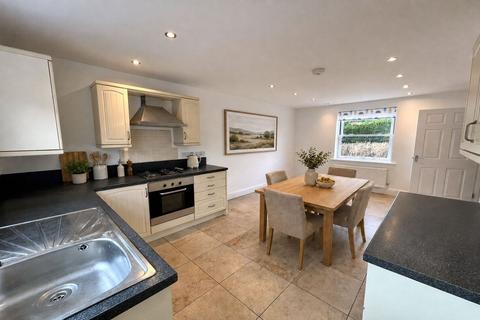 3 bedroom semi-detached house for sale, Chapel Road, Abergavenny, NP7