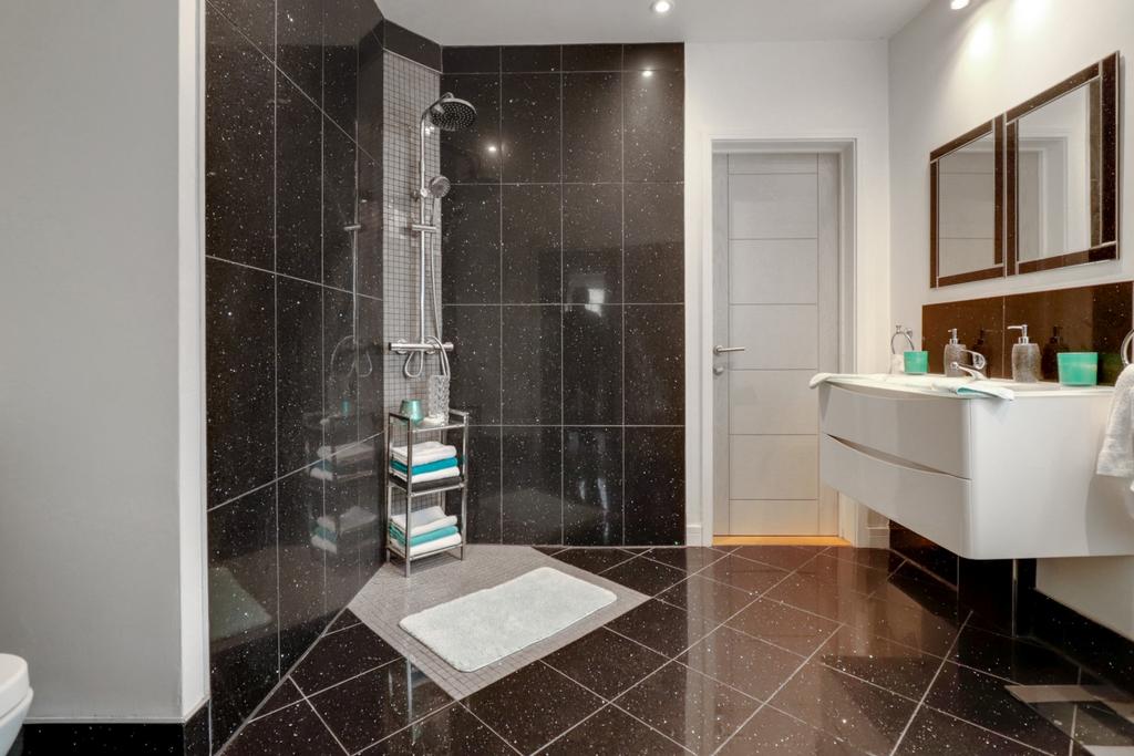 Downstairs Wet Room