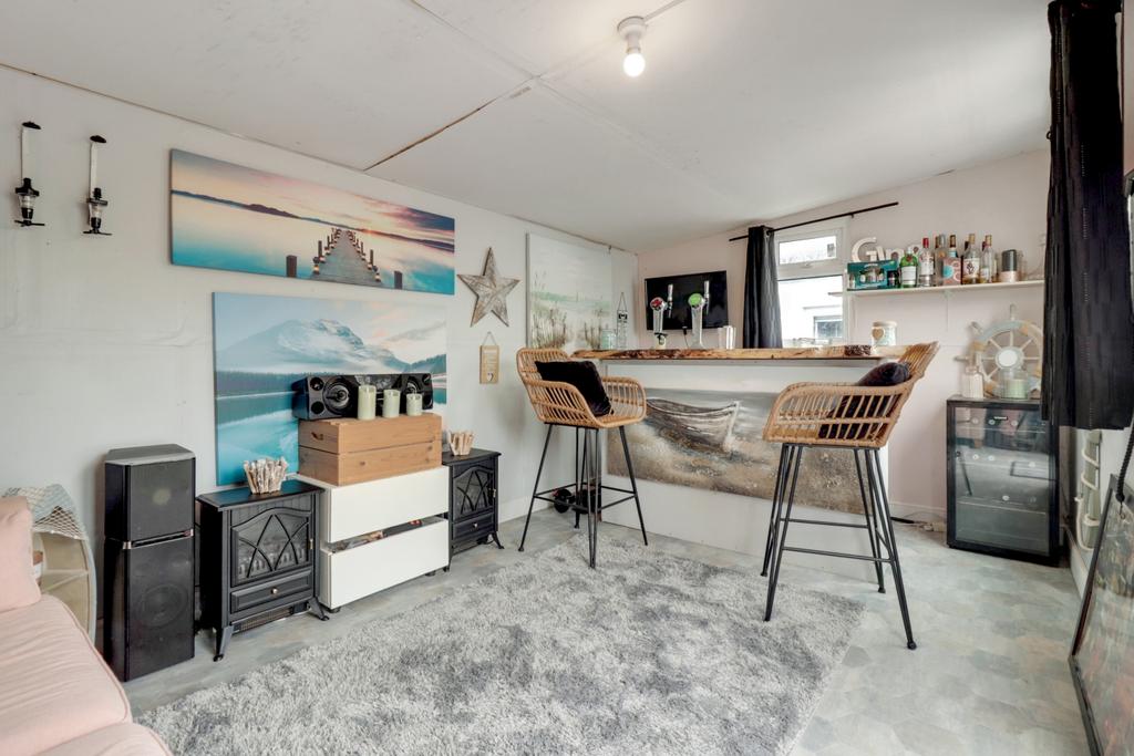 Garden Room Bar