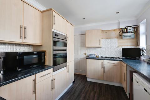 5 bedroom semi-detached bungalow for sale, Hillside Road, Billericay CM11