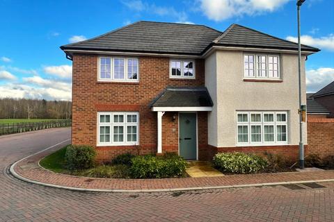 4 bedroom detached house for sale - Goodwood Avenue, Parklands NN3
