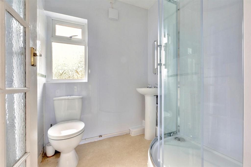 Shower Room.jpeg