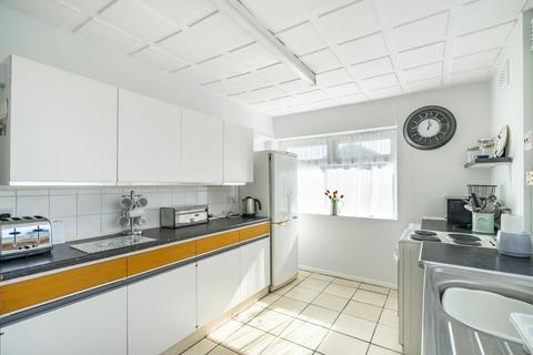 undefined, Deramore Drive West, York