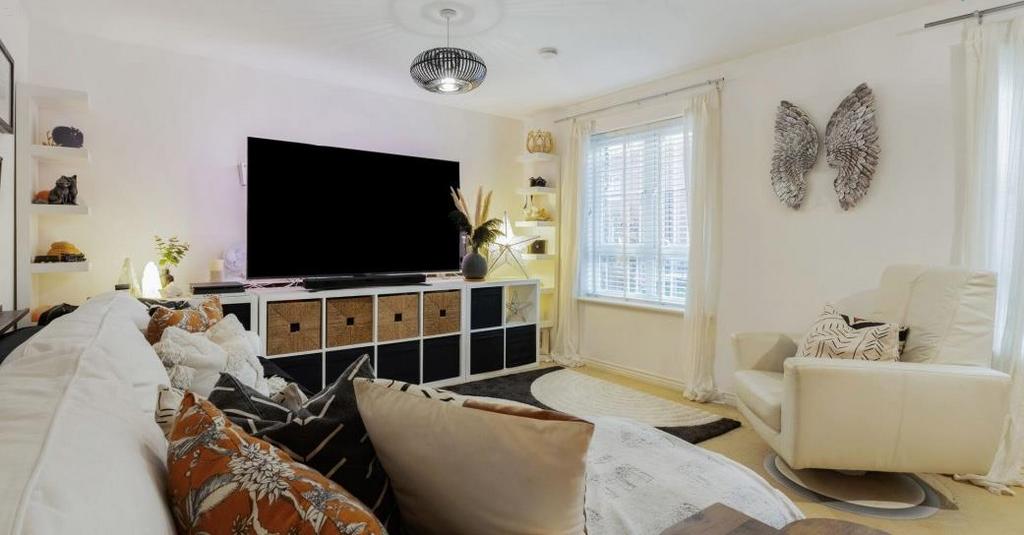 Living room.jpg