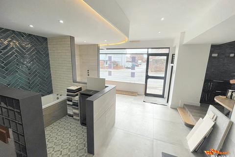 undefined, Shaddongate, Carlisle CA2