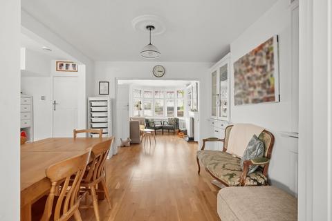 undefined, Warren Mead, Banstead, SM7