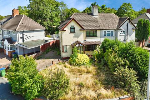 3 bedroom semi-detached house for sale, Hobs Road, Wednesbury WS10