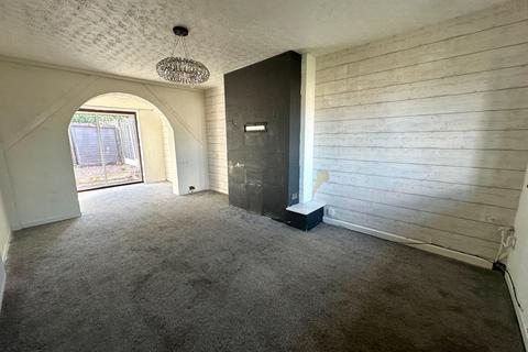 3 bedroom semi-detached house for sale, Hobs Road, Wednesbury WS10