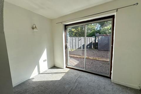 3 bedroom semi-detached house for sale, Hobs Road, Wednesbury WS10