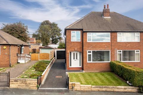 undefined, Field End Gardens, Leeds LS15