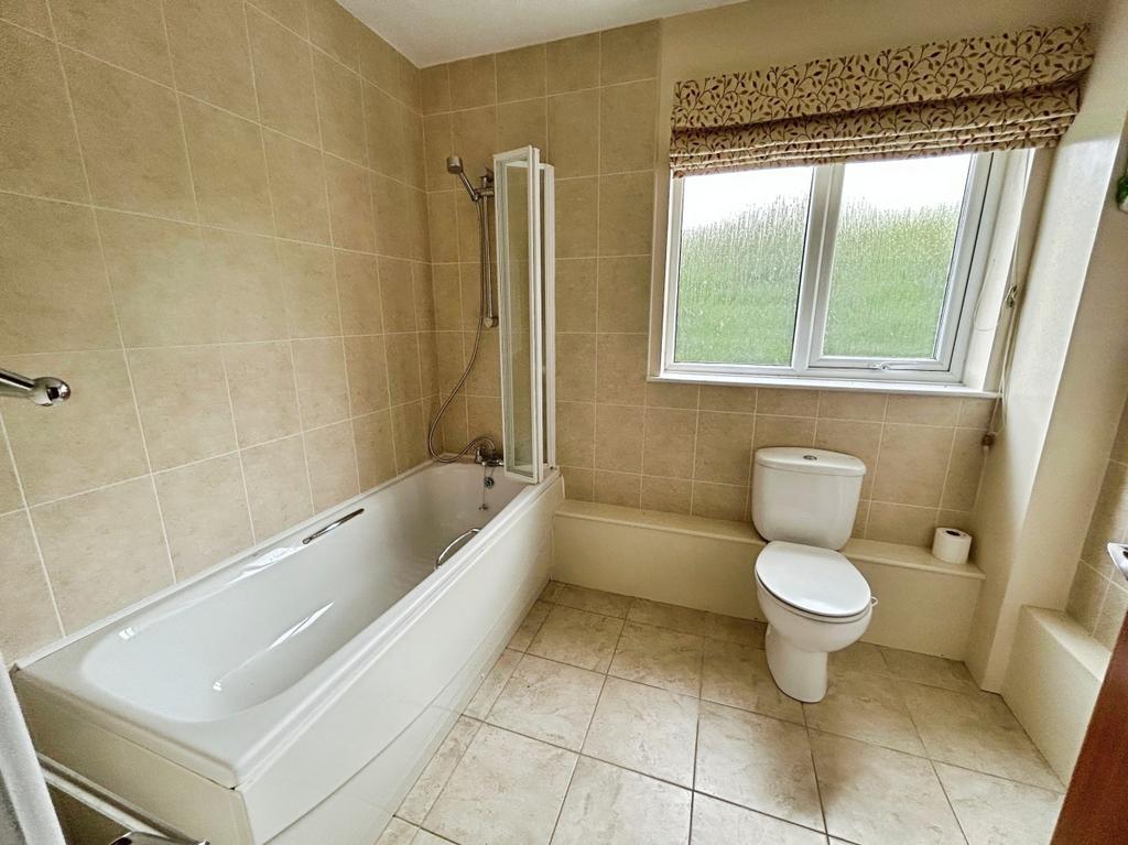 3 Bedroom Detached Bungalow