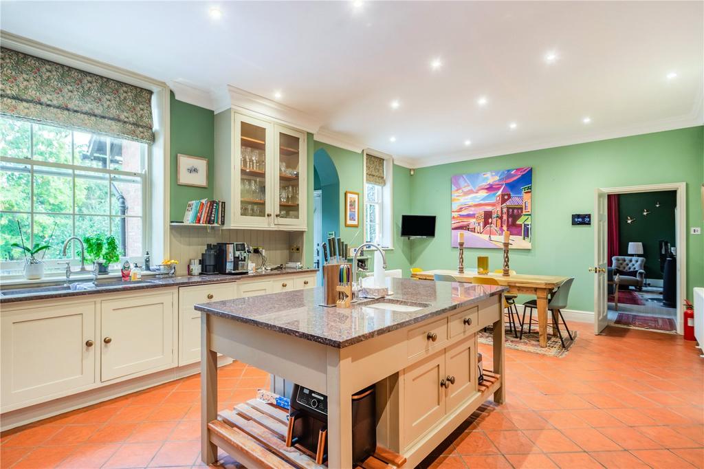 Breakfast Kitchen