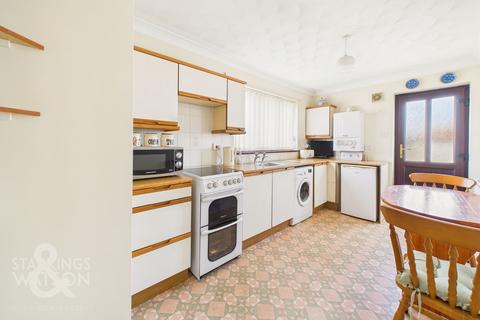 2 bedroom detached bungalow for sale, Glenda Road, Costessey, Norwich