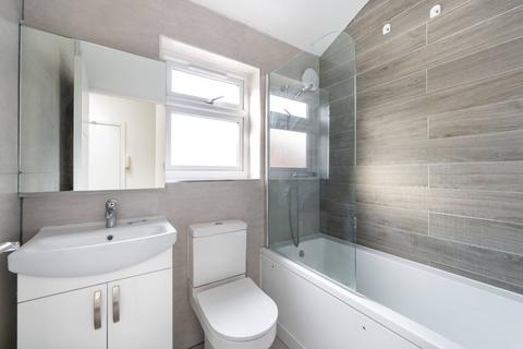 2 bedroom flat to rent, Salisbury Road, Harrow, HA1