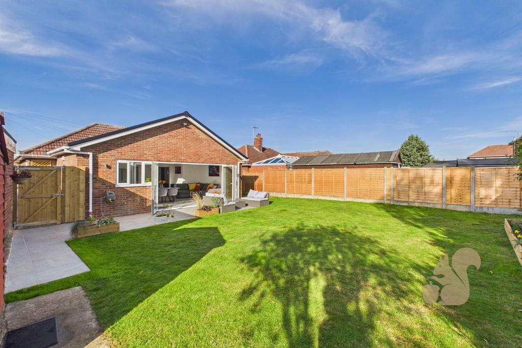 CAM01659 G0-PR0601-STILL020.jpg