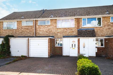 3 bedroom terraced house to rent, Goodways Drive, Berkshire RG12