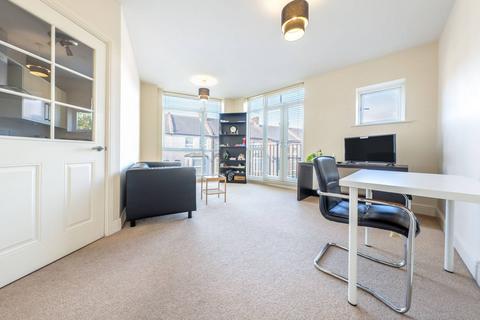 undefined, Leavesden Road, Watford, WD24