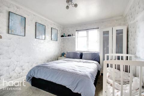 21 Aubries, Walkern, Stevenage, SG2 7NJ