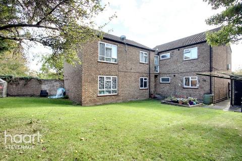21 Aubries, Walkern, Stevenage, SG2 7NJ