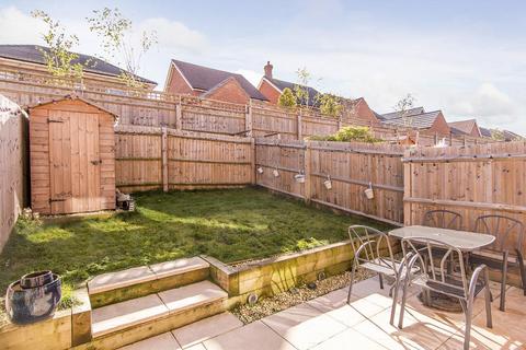3 bedroom end of terrace house for sale, Wadsworth Close, Market Harborough