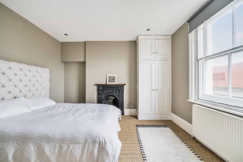 2 bedroom flat to rent, Ruskin Mansions, Barons Court, London, W14