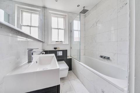 2 bedroom flat to rent, Ruskin Mansions, Barons Court, London, W14