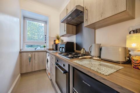undefined, Main Street, Livingston EH53