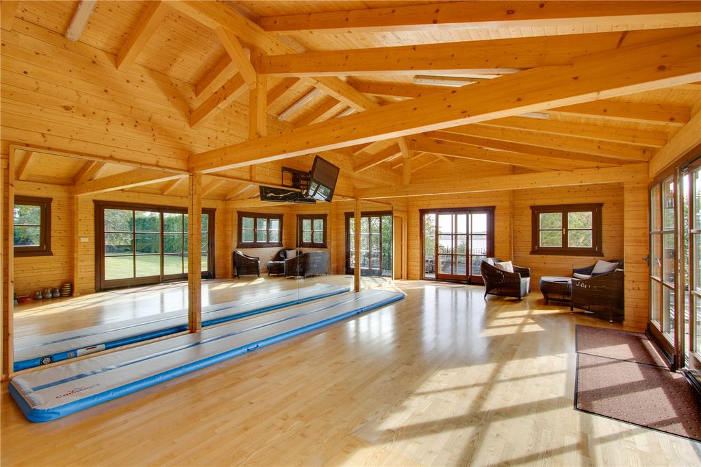Studio/Games Room