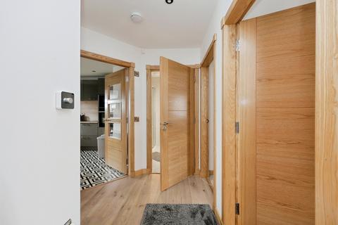undefined, Joe Temperley Wynd KY5