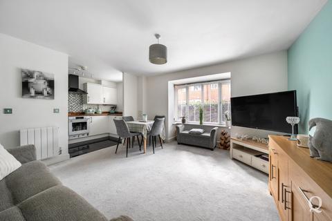 1 bedroom apartment for sale, Peony Crescent, Sittingbourne, ME10